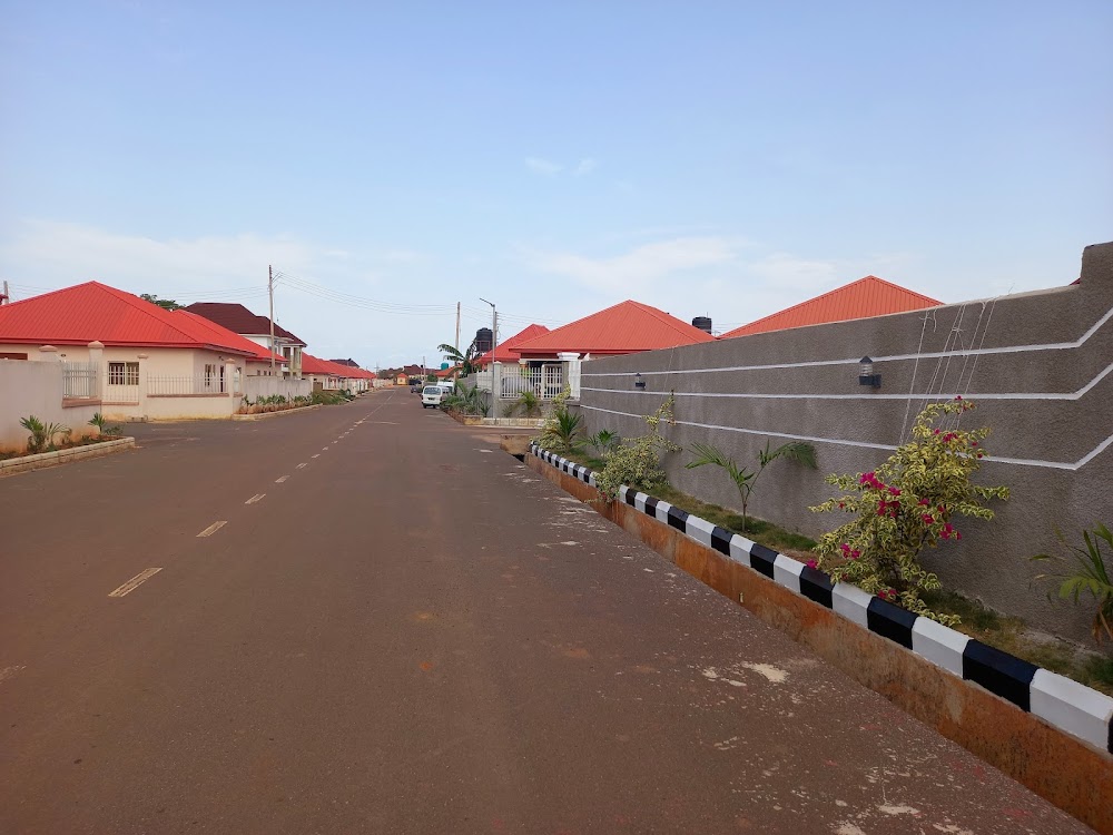 Jedidiah Gardens plot 126 photo 3